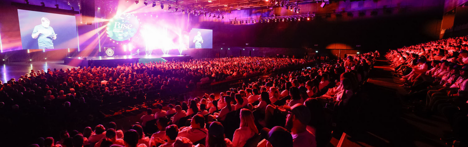 Urban, Concert, Crowd, Person, Lighting, Indoors, Theater, Night Life, Head