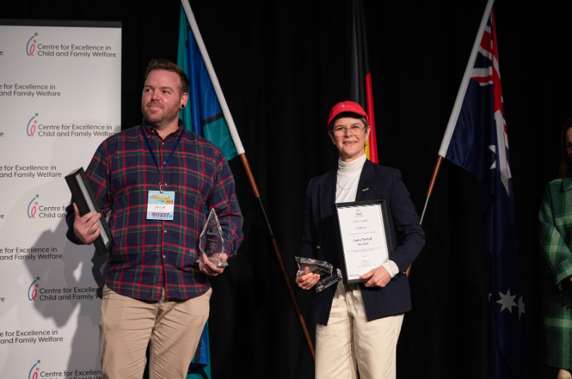 People, Person, Adult, Male, Man, Crowd, Gun, Face, Head, Shirt