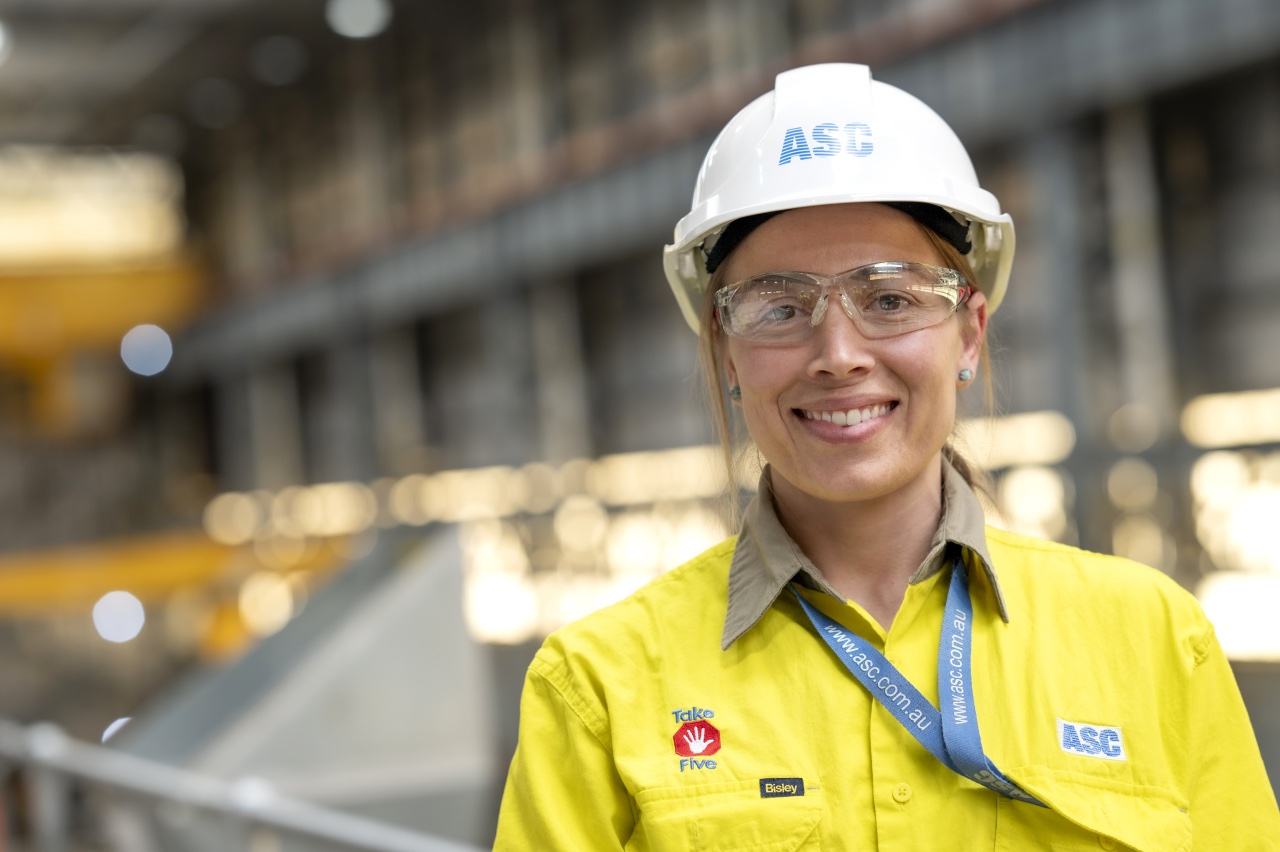 Hardhat, Helmet, Person, Worker, Adult, Female, Woman, Face, Glasses, Jacket