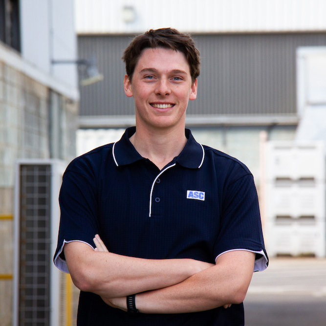 Person, Clothing, T-Shirt, Face, Head, Neck, People, Shirt, Photography, Portrait