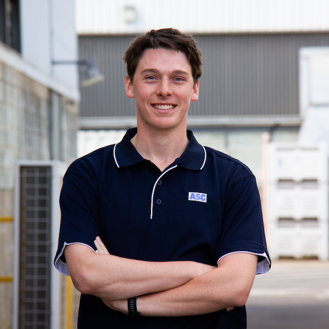 Person, Clothing, T-Shirt, Face, Head, Neck, People, Shirt, Photography, Portrait