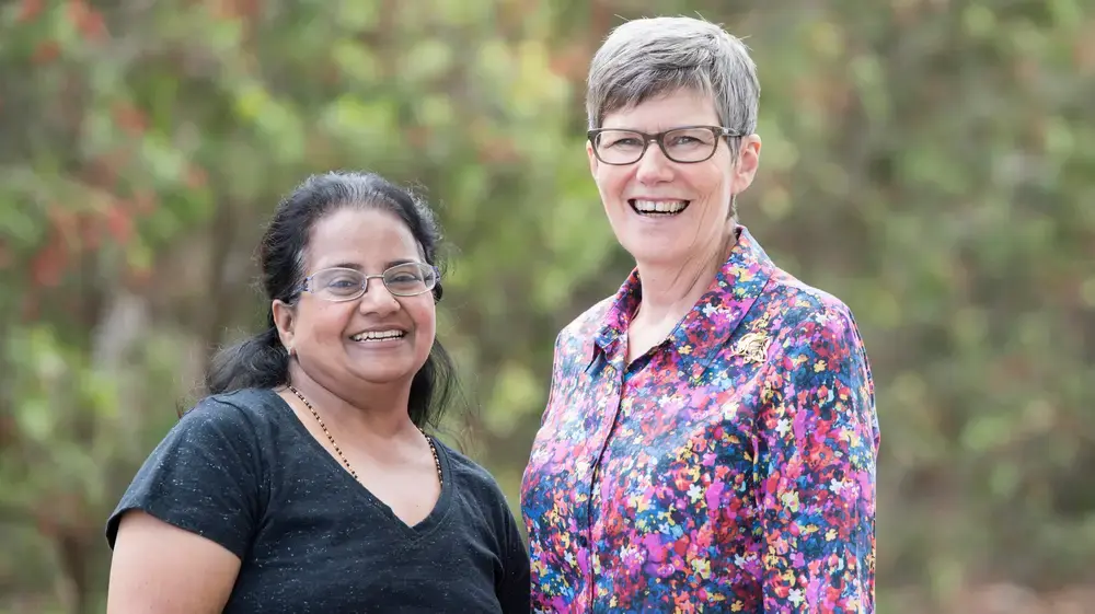 Face, Happy, Head, Person, Smile, Laughing, Portrait, Adult, Female, Woman