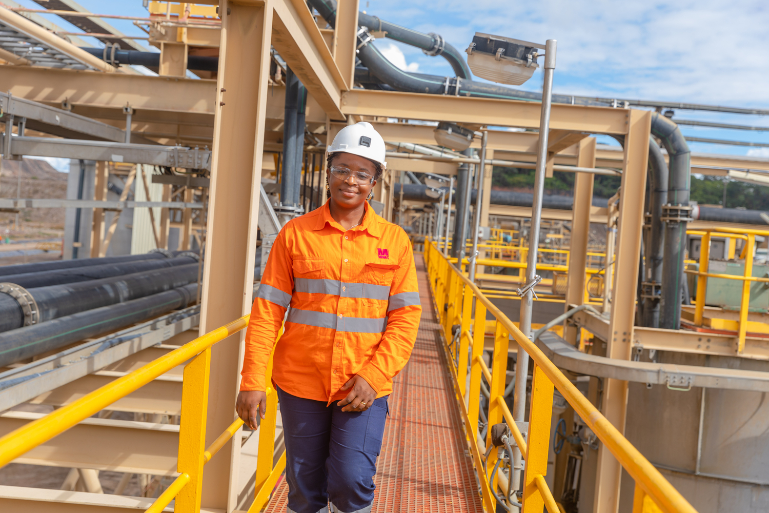 Person, Worker, Hardhat, Helmet, Adult, Male, Man, Glasses, Jacket, Handrail