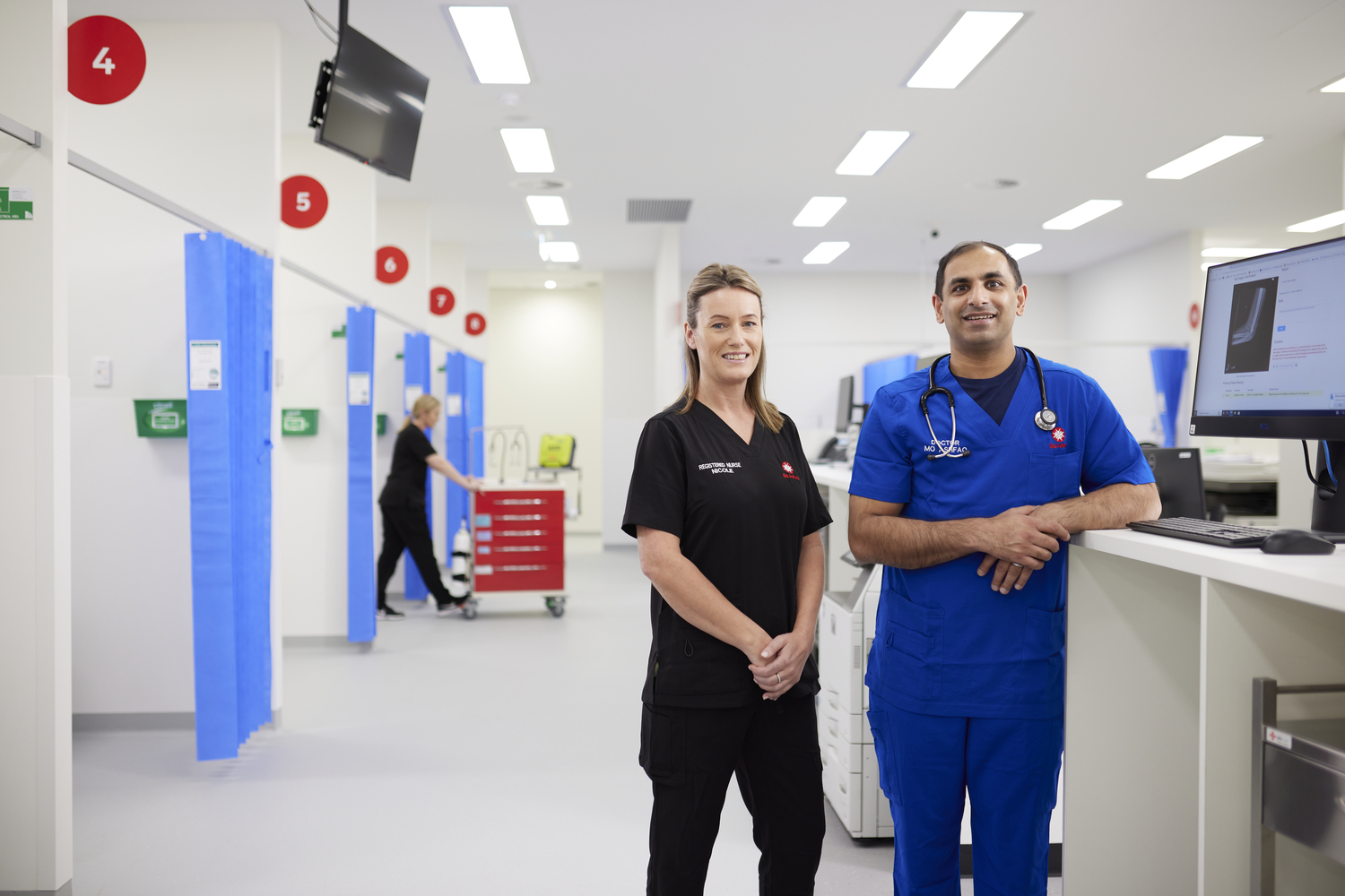 Hospital, Person, Adult, Male, Man, Computer Keyboard, Nurse, Monitor, Shoe, Mouse