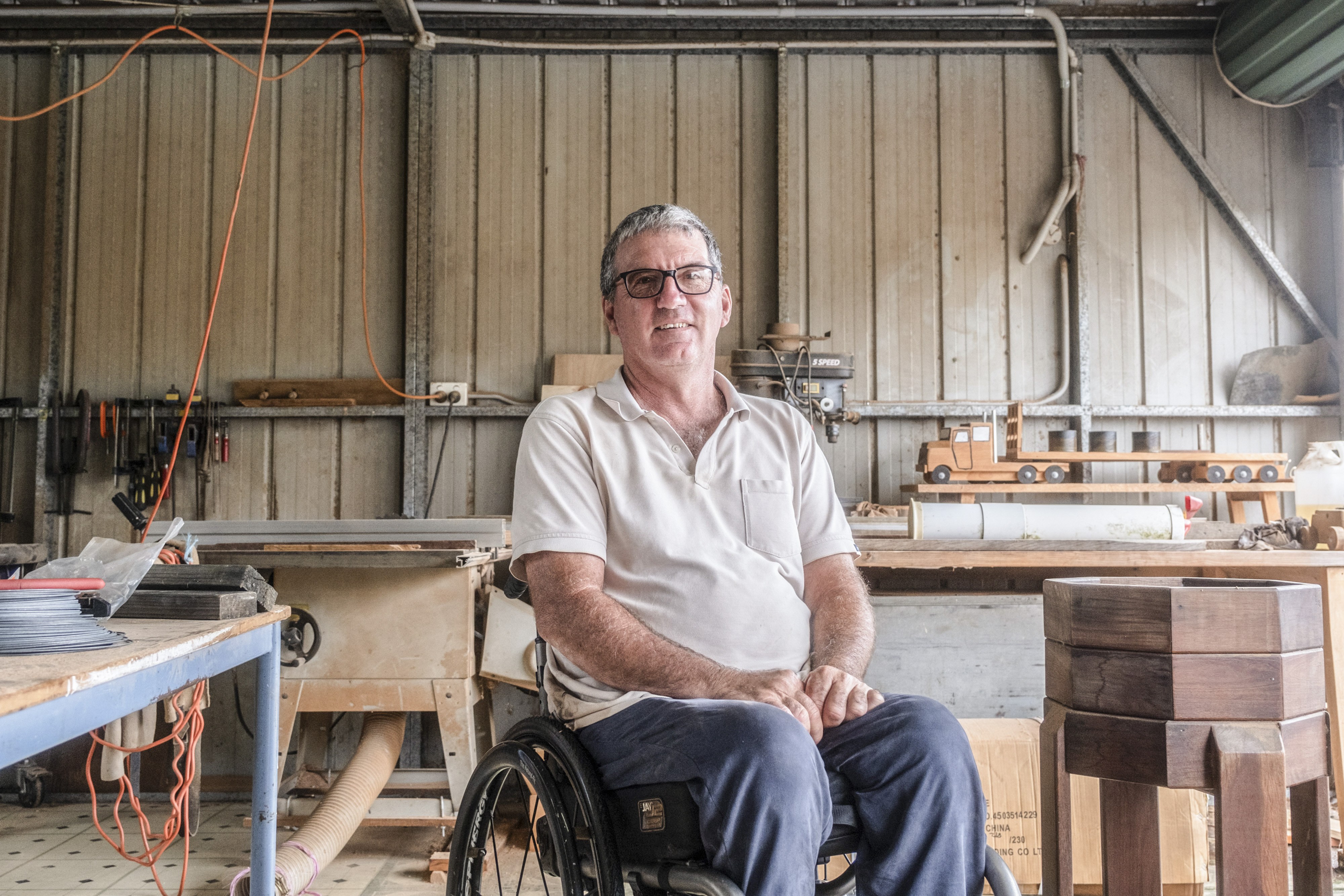 Plywood, Wood, Adult, Male, Man, Person, Glasses, Furniture, Factory, Desk