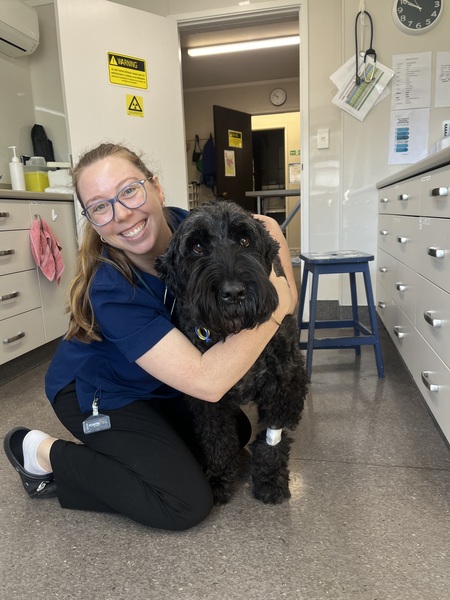 Dr Georgina Roberts