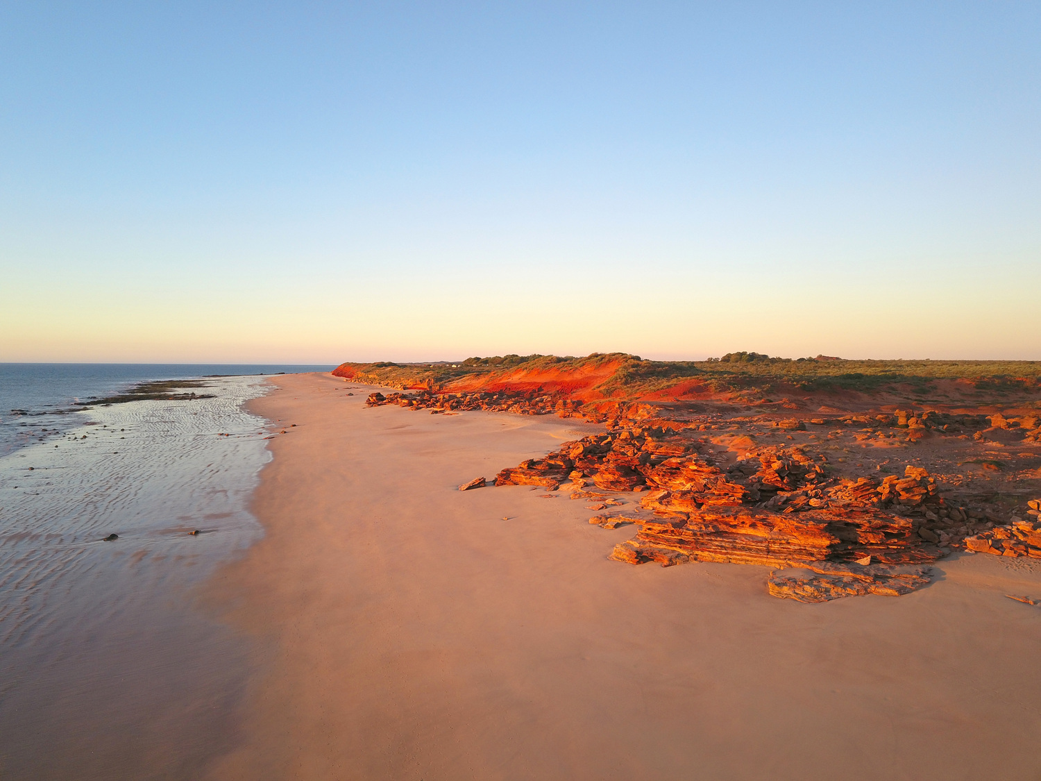 Horizon, Nature, Outdoors, Sky, Scenery, Promontory, Water, Sea, Beach, Shoreline