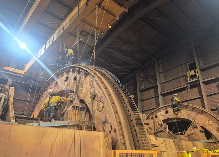 Adult, Male, Man, Person, Architecture, Building, Factory, Manufacturing, Indoors, Machine