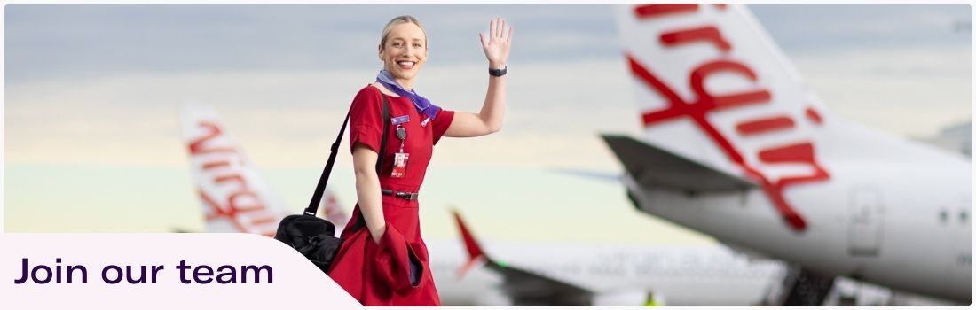Airport, Handbag, Boy, Child, Male, Person, Photography, Walking, Lifejacket, Airplane