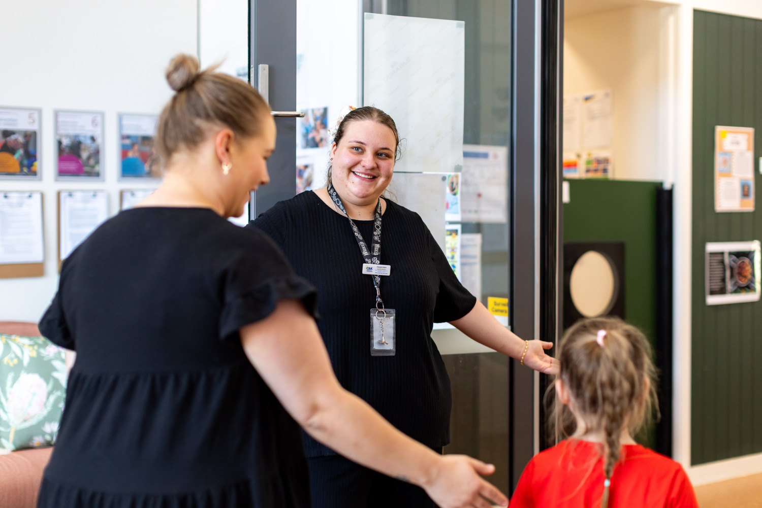 Adult, Female, Person, Woman, Child, Girl, Head, Face, People, Smile
