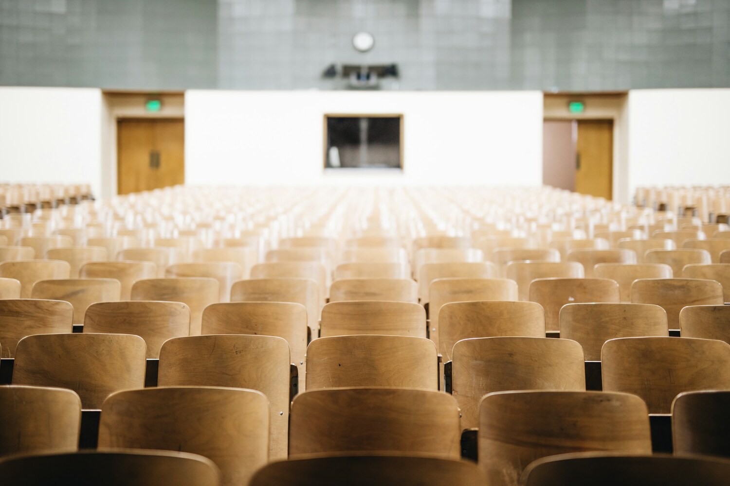 People, School, Indoors, Classroom, Crowd, Audience, Lecture, Hall, Lecture Hall, Chair