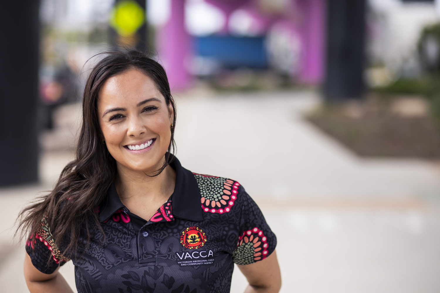 Face, Happy, Head, Person, Smile, Adult, Female, Woman, Blouse, Sleeve
