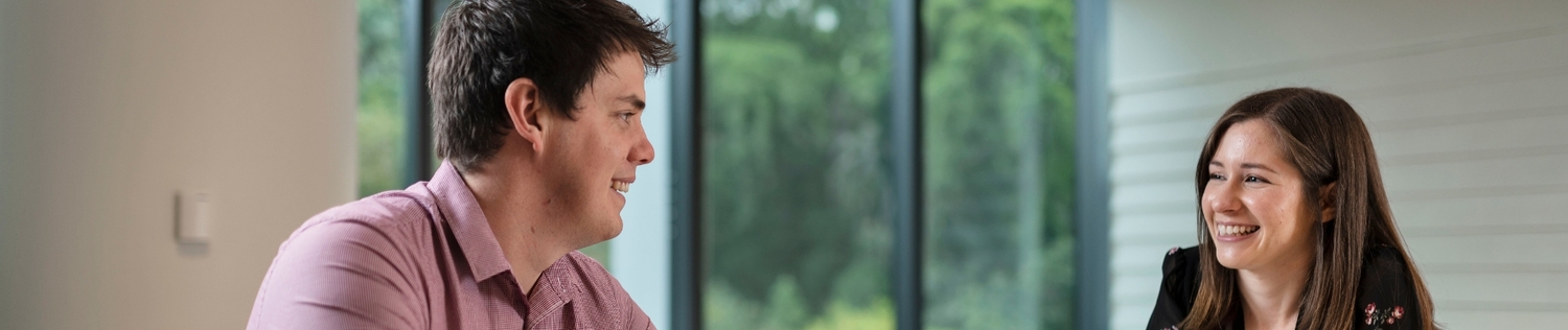 Head, Person, Face, Adult, Female, Woman, Male, Man, Smile, Conversation