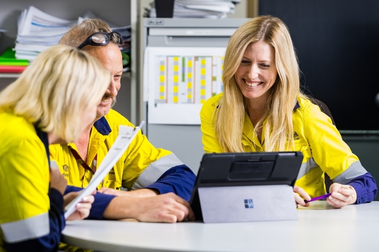 Adult, Female, Person, Woman, Glasses, Blonde, Laptop, Conversation, Head, Coat