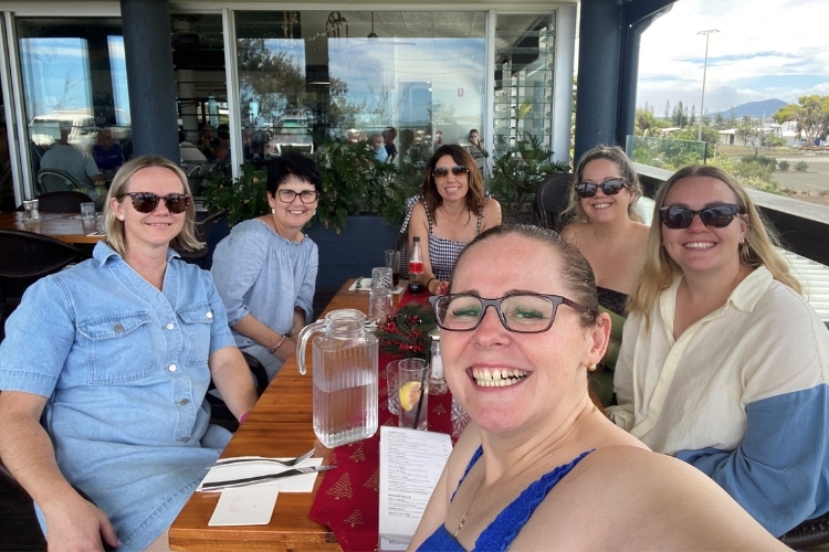 Accessories, Glasses, Sunglasses, Dining Room, Dining Table, Table, Photography, Portrait, Glass, Restaurant