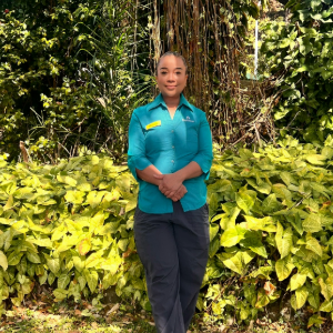 Person, Standing, Clothing, Sleeve, Blouse, Guard